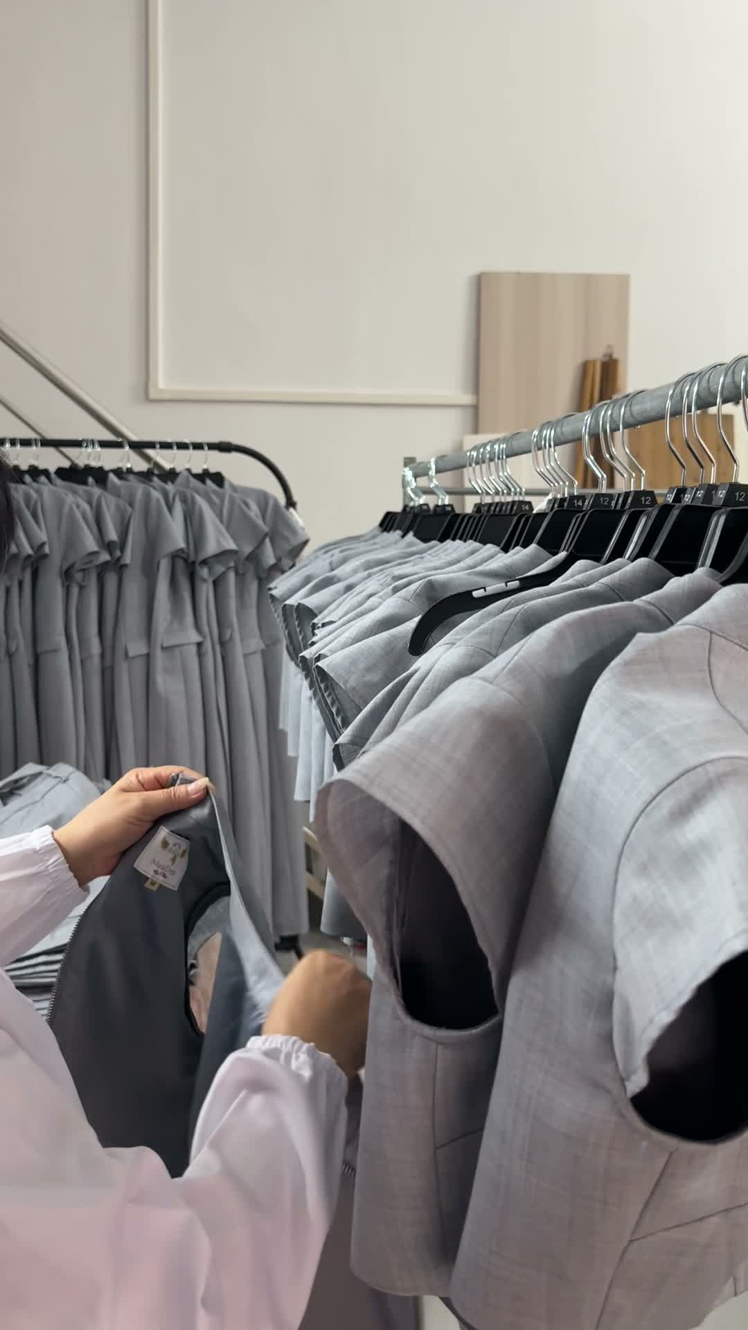 All guides: MOQ, QC, fabric, sampling and sourcing